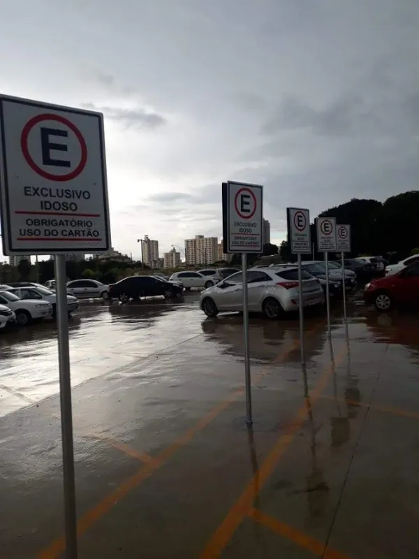 Fornecedor de placas de sinalização