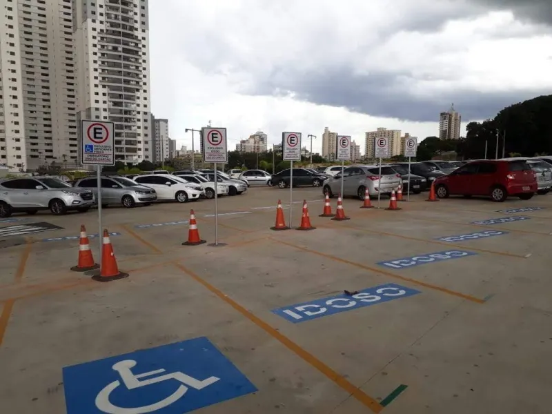 Sinalização para estacionamento