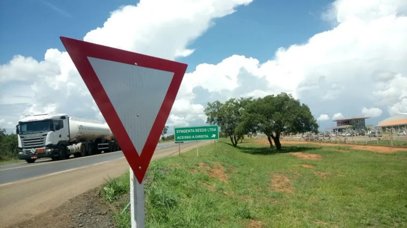 Tubo galvanizado para placa de sinalização